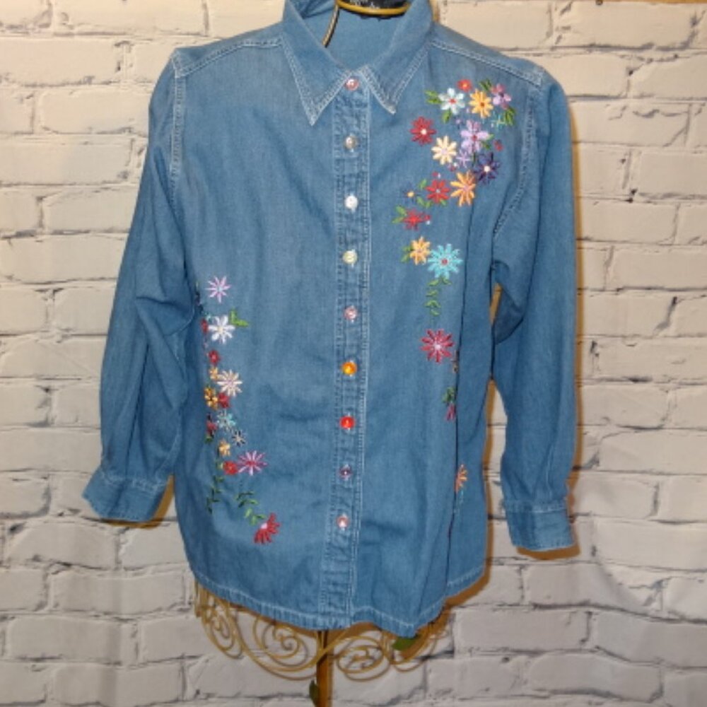 Vintage Silver Threads Blue Jean Button Down Shirt w/Pretty Embroidery